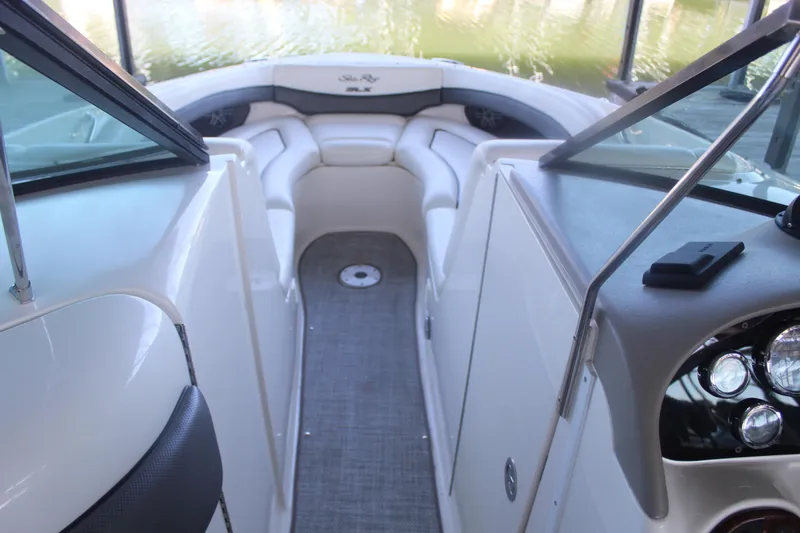Slide: The Image of Sea Ray 290 SLX 2007 - 15