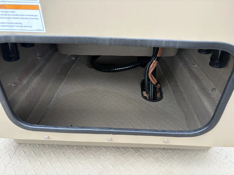 Slide: The Image of SeaArk Shadow 187 2025 - 8