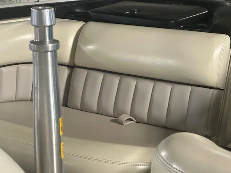 Slide: The Image of Malibu Response LXi 2003 - 5