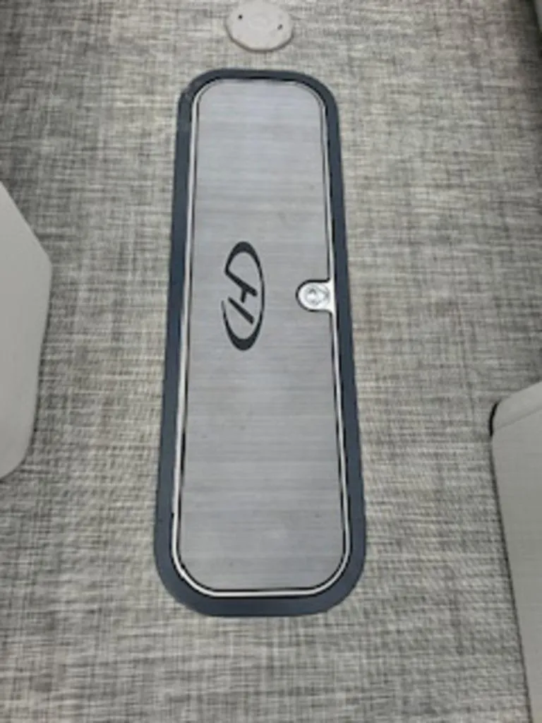 Slide: The Image of Harris CRUISER 230 SLDH 2023 - 11