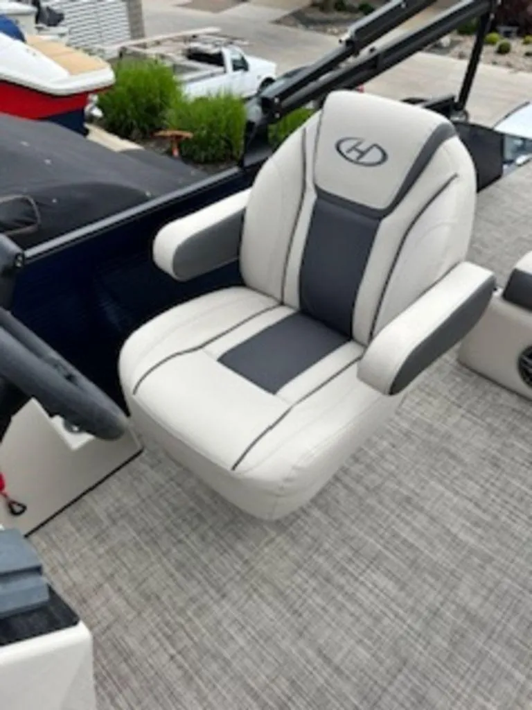 Slide: The Image of Harris CRUISER 230 SLDH 2023 - 3