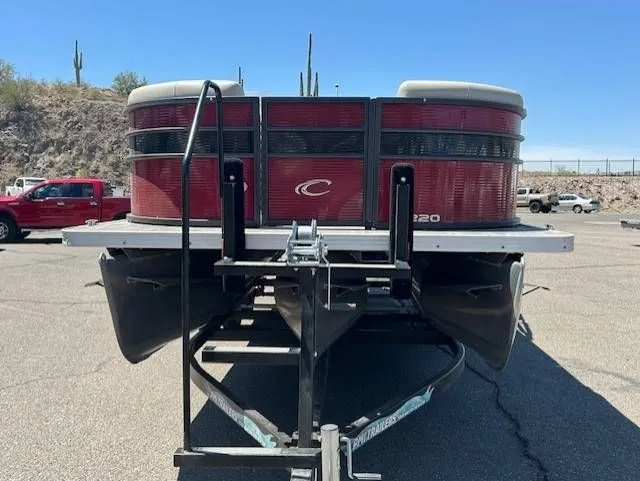 Slide: The Image of Crest 220 2021 - 4