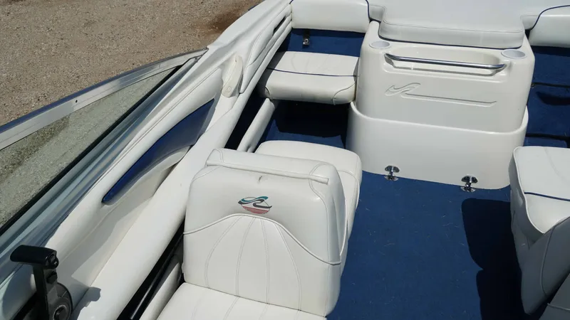 Slide: The Image of Sea Ray 185 Bow Rider 1998 - 10