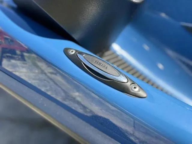 Slide: The Image of Yamaha VX Cruiser HO with Audio 2025 - 11