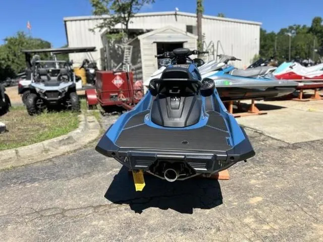 Slide: The Image of Yamaha VX Cruiser HO with Audio 2025 - 8