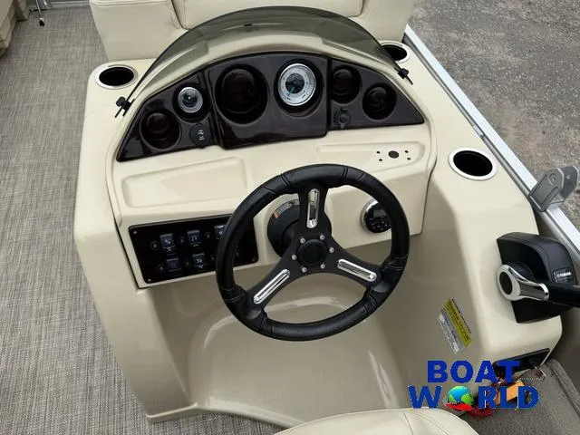 Slide: The Image of Sylvan 820 Cruise-N-Fish Pontoon 2017 - 16