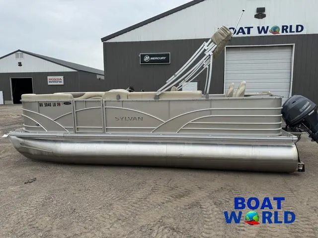 Slide: The Image of Sylvan 820 Cruise-N-Fish Pontoon 2017 - 42