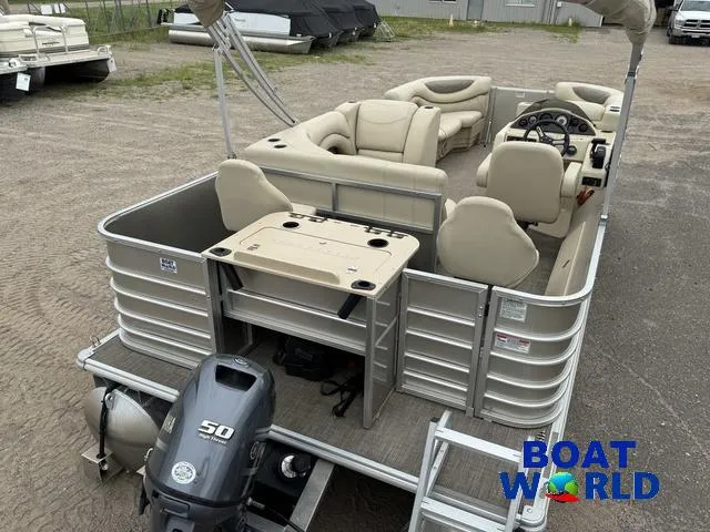 Slide: The Image of Sylvan 820 Cruise-N-Fish Pontoon 2017 - 5