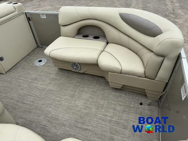 Slide: The Image of Sylvan 820 Cruise-N-Fish Pontoon 2017 - 8