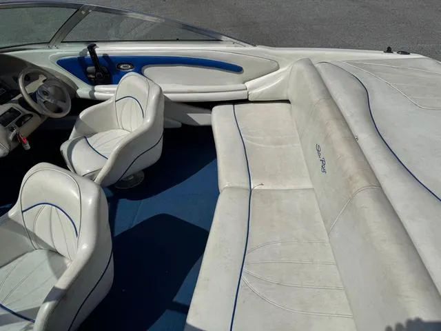 Slide: The Image of Sea Ray 190 1997 - 13