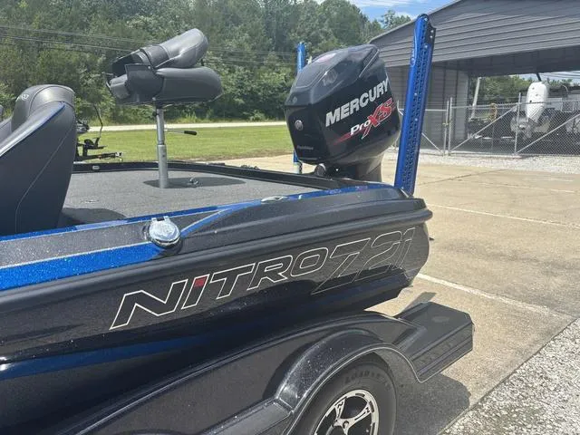 Slide: The Image of Nitro Z21 2018 - 12