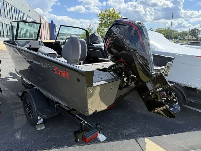 Slide: The Image of Alumacraft Competitor 175X Sport 2026 - 3