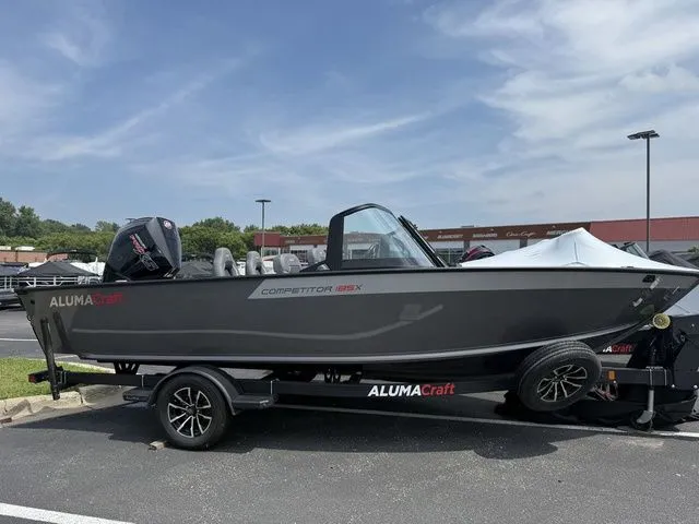 Slide: The Image of Alumacraft Competitor 185X Sport 2026 - 3