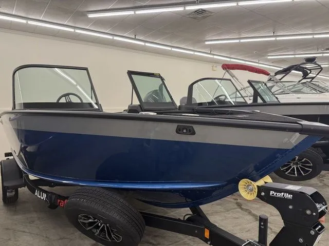 Slide: The Image of Alumacraft Competitor 175X Sport 2026 - 2