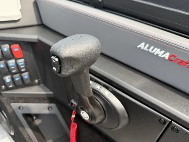 Slide: The Image of Alumacraft Trophy 185X Sport 2026 - 31