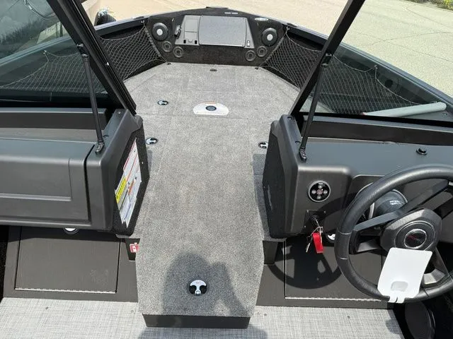 Slide: The Image of Alumacraft Trophy 185X Sport 2026 - 34