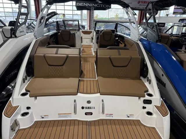 Slide: The Image of Yamaha 222SD 2025 - 4