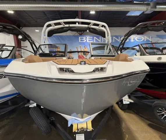 Slide: The Image of Yamaha 222SD 2025 - 3