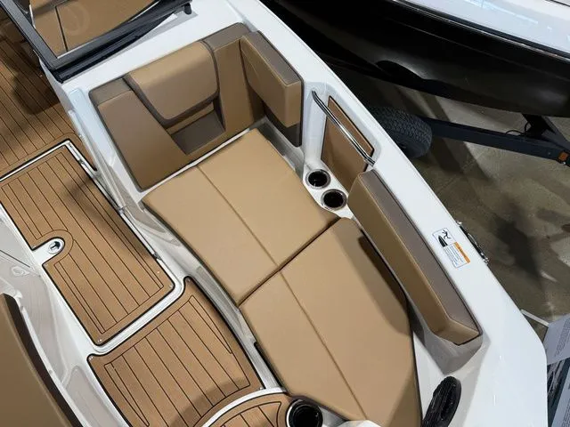 Slide: The Image of Yamaha 222SD 2025 - 31