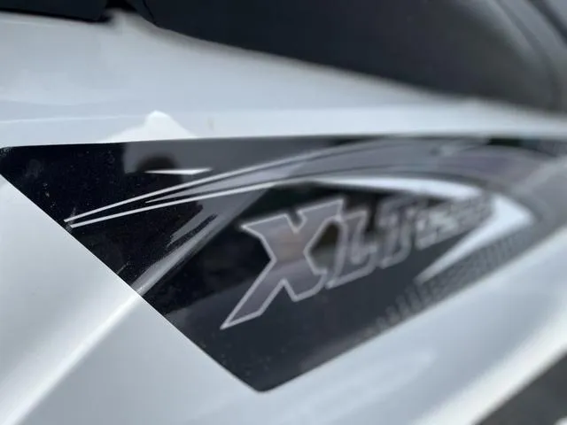 Slide: The Image of Yamaha XLT1200 2002 - 4