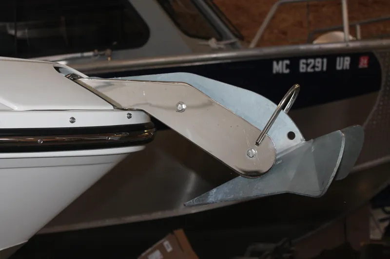 Slide: The Image of 2018 Sea Ray 280 SLX boat anchor detail in a marina setting. - 7