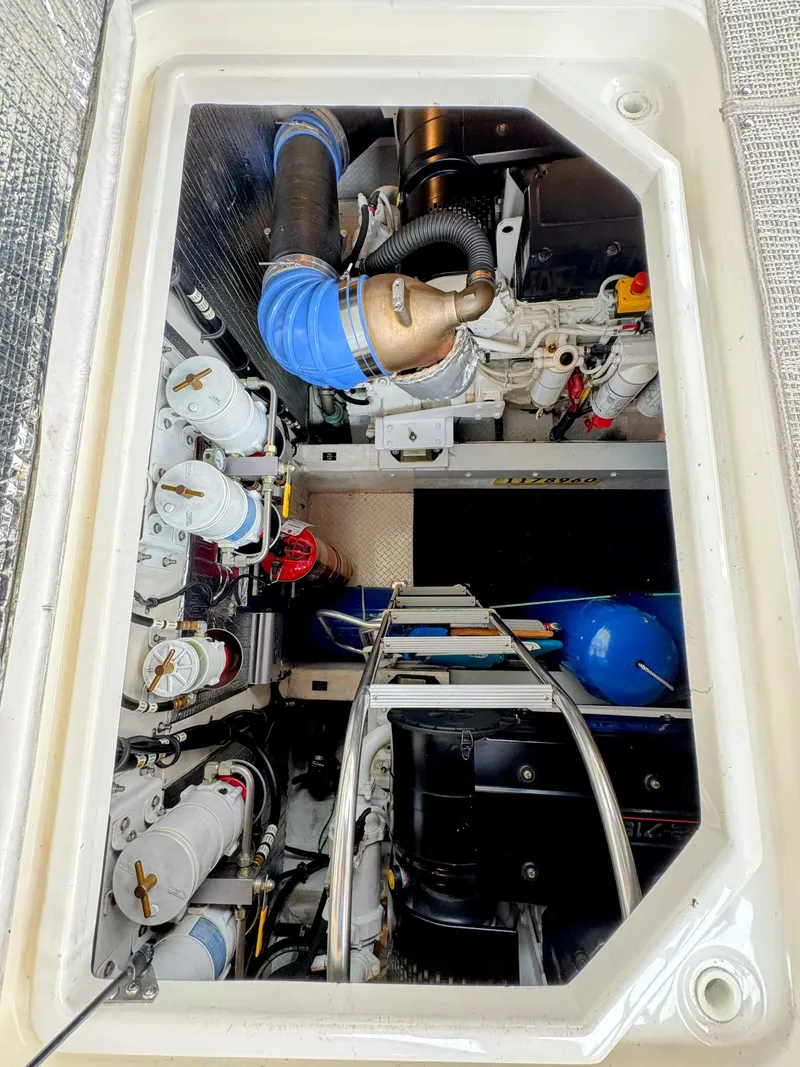 Slide: The Image of Cruisers 540 Express 2005 - 57