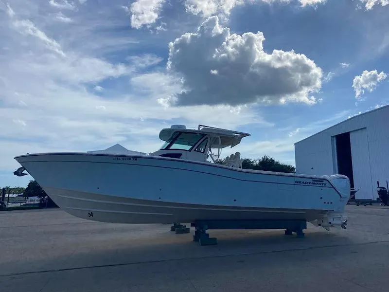 Slide: The Image of Grady-White Canyon 376 2020 - 2