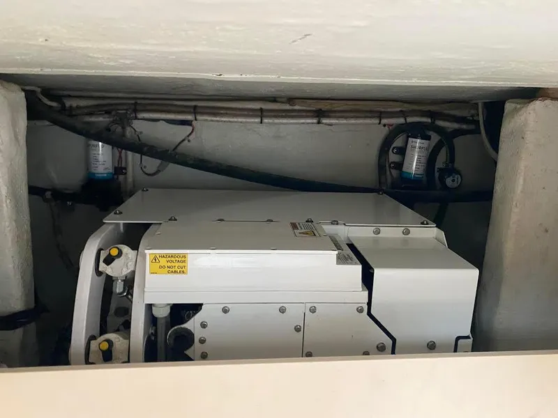 Slide: The Image of Grady-White Canyon 376 2020 - 21