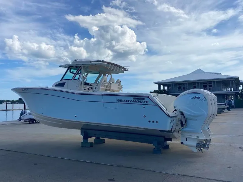 Slide: The Image of Grady-White Canyon 376 2020 - 3