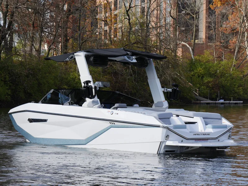 Slide: The Image of Nautique G23 2025 - 27