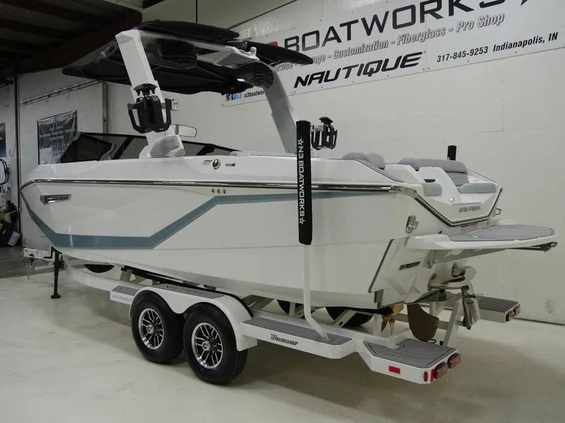 Slide: The Image of Nautique G23 2025 - 7