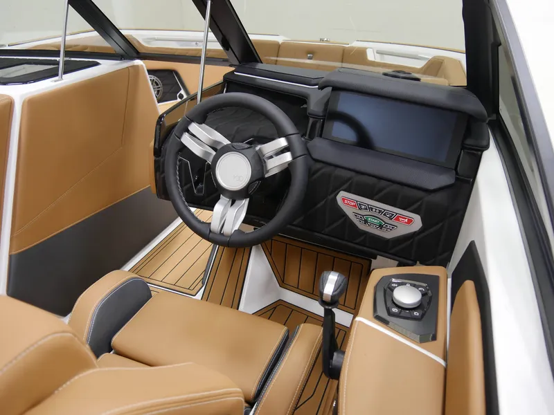 Slide: The Image of Nautique Super Air Nautique S23 2025 - 11