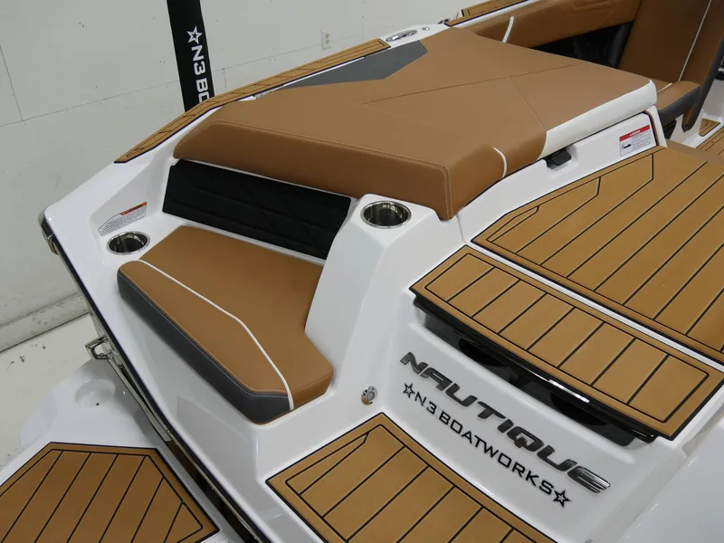 Slide: The Image of Nautique Super Air Nautique S23 2025 - 19