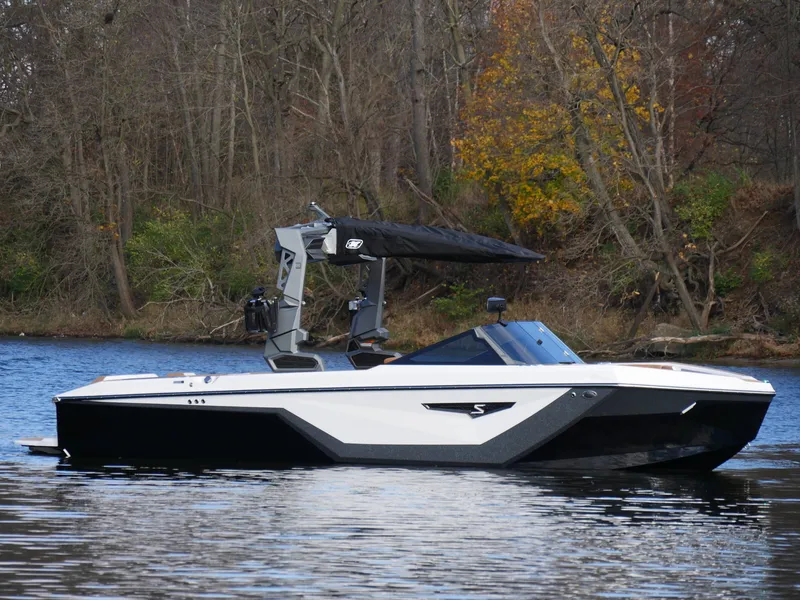 Slide: The Image of Nautique Super Air Nautique S23 2025 - 24