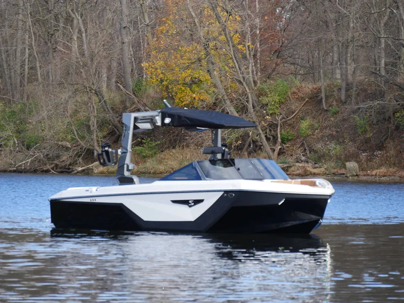 Slide: The Image of Nautique Super Air Nautique S23 2025 - 26