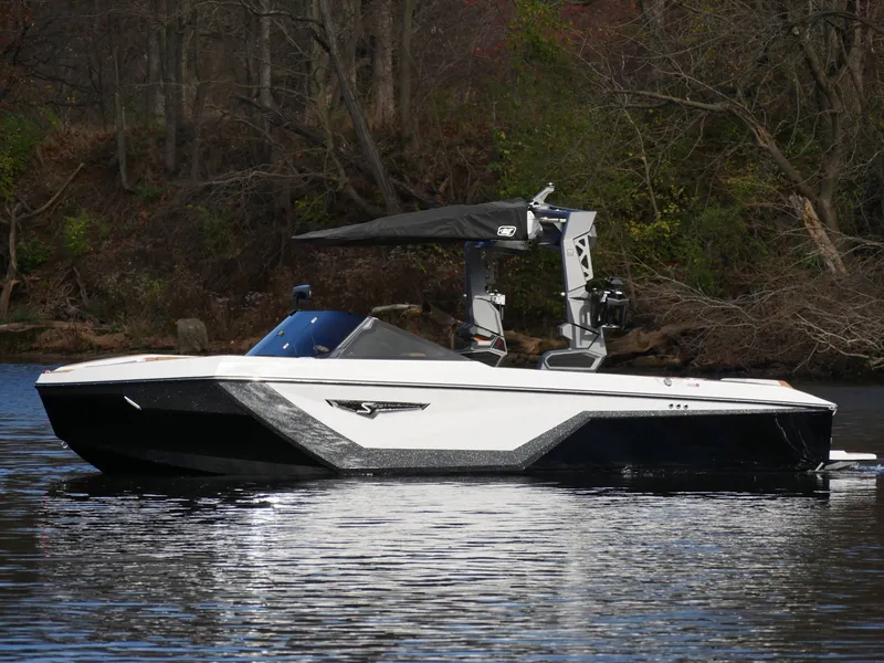 Slide: The Image of Nautique Super Air Nautique S23 2025 - 29
