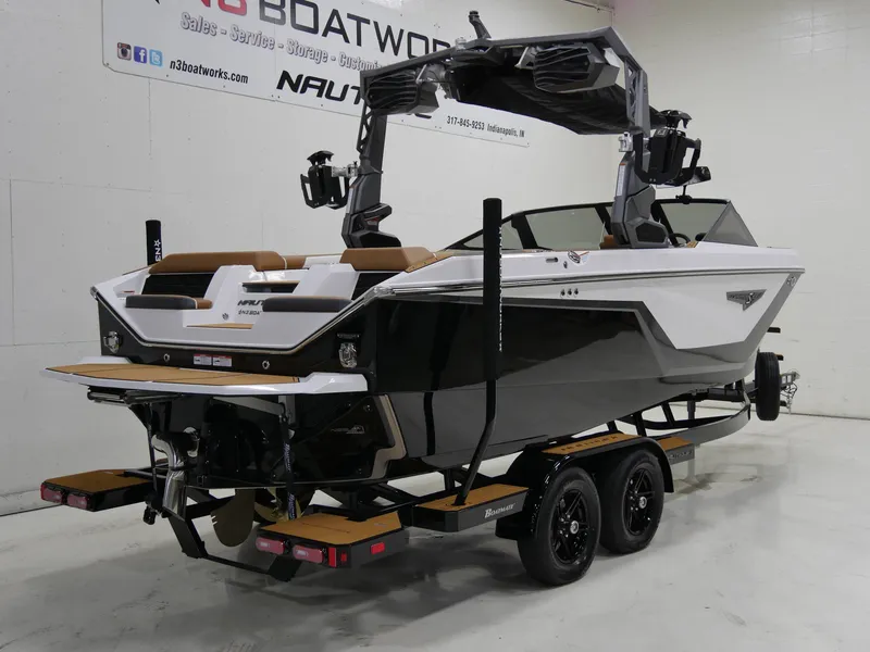 Slide: The Image of Nautique Super Air Nautique S23 2025 - 3