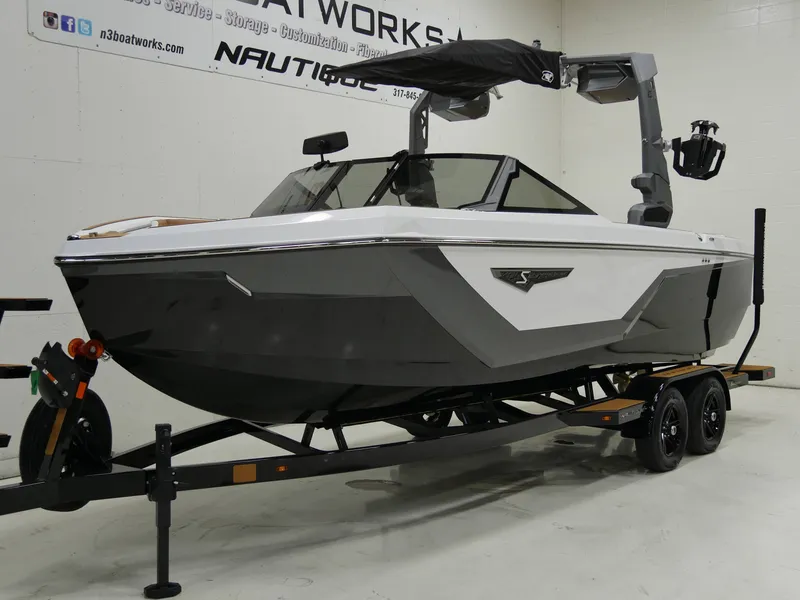 Slide: The Image of Nautique Super Air Nautique S23 2025 - 5