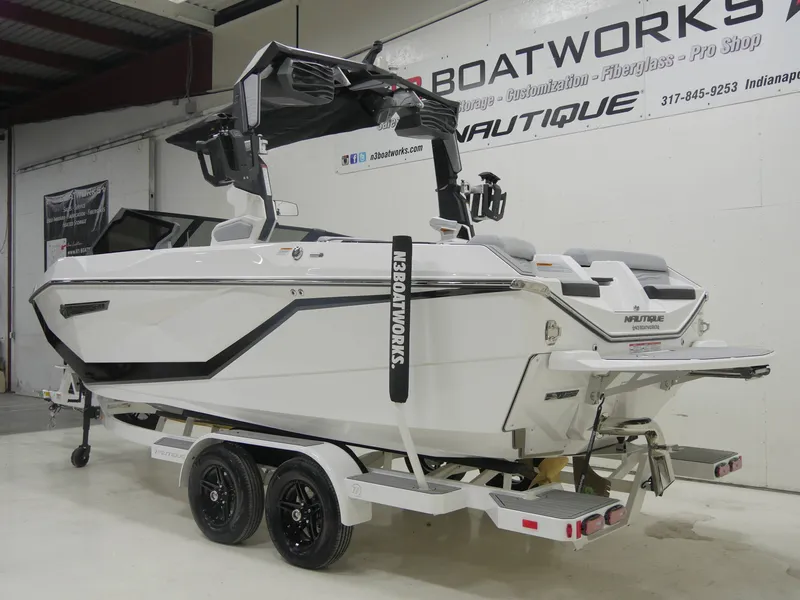 Slide: The Image of Nautique Super Air Nautique G21 2025 - 6