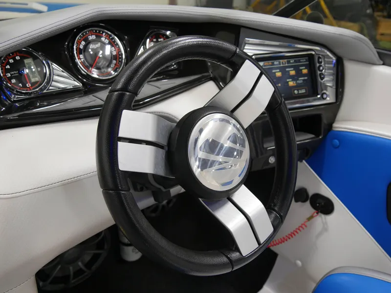 Slide: The Image of Tigé Z1 2017 - 12