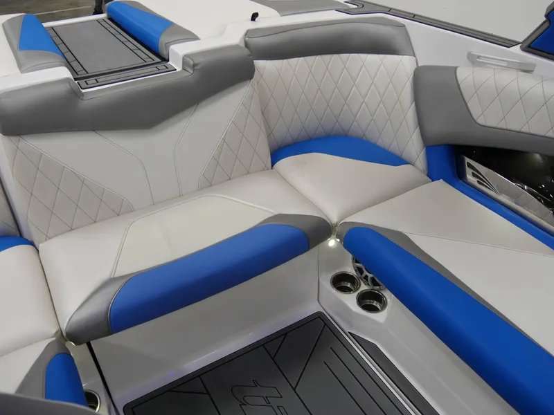 Slide: The Image of Tigé Z1 2017 - 17