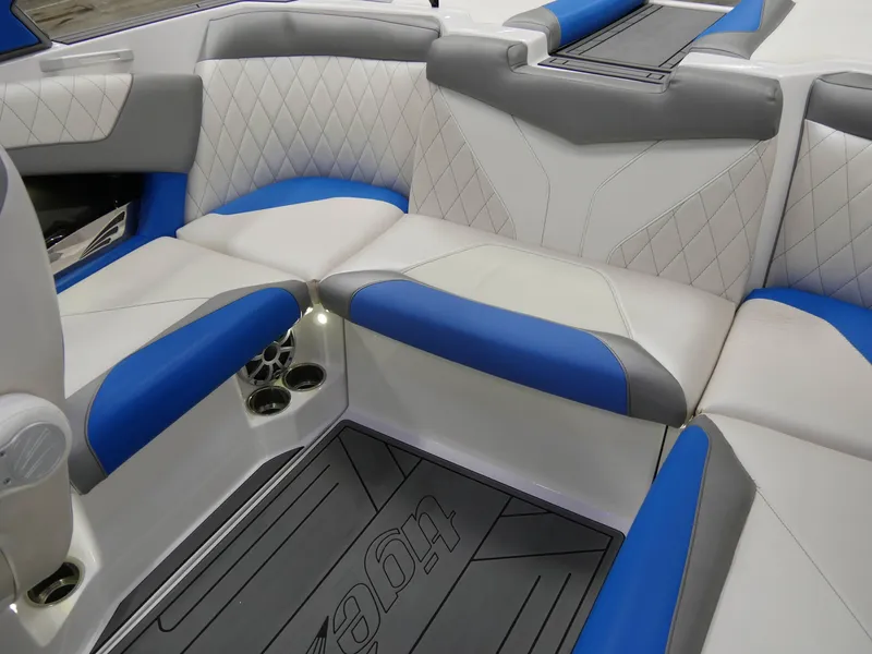 Slide: The Image of Tigé Z1 2017 - 18