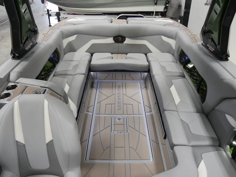 Slide: The Image of Centurion Ri245 2021 - 18