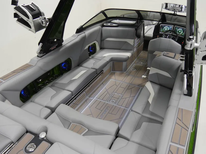 Slide: The Image of Centurion Ri245 2021 - 9