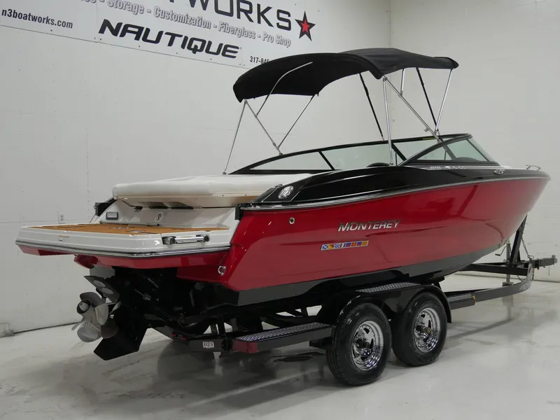 Slide: The Image of Monterey 234SS 2013 - 3