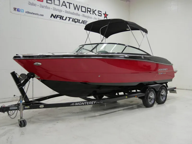 Slide: The Image of Monterey 234SS 2013 - 5