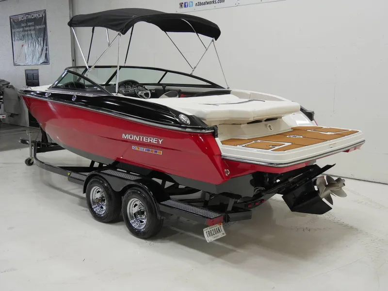 Slide: The Image of Monterey 234SS 2013 - 6