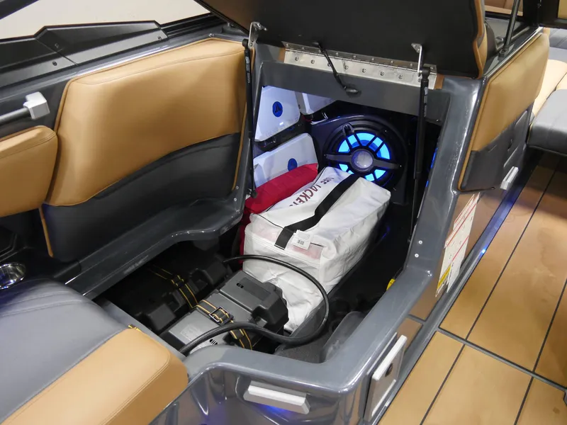 Slide: The Image of Supra SA450 2021 - 15