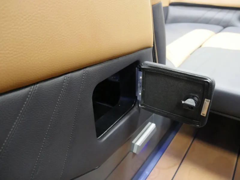 Slide: The Image of Supra SA450 2021 - 22