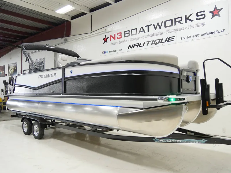 Slide: The Image of Premier 250 Solaris RL 2024 - 2